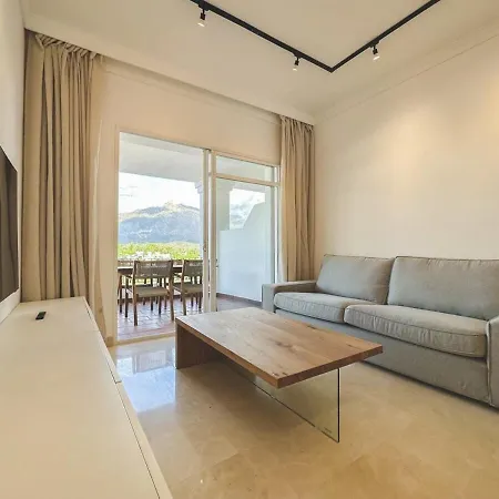 Heated Indoor Pool 2 Bed Mountain Sunset Views Marbella