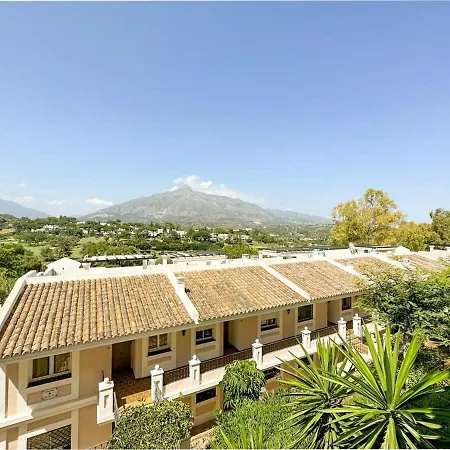 Heated Indoor Pool 2 Bed Mountain Sunset Views